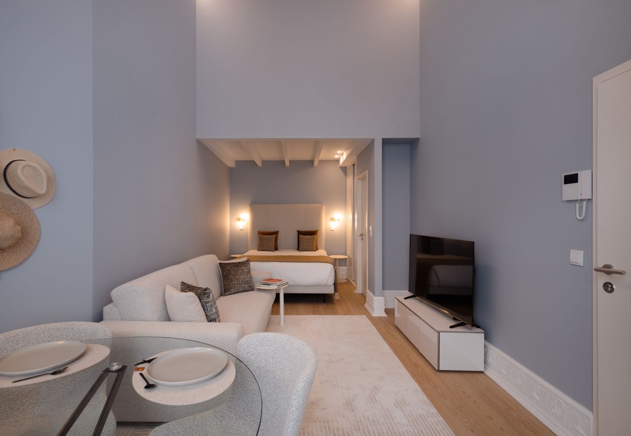 Studio in Porto - RA - Flores 1