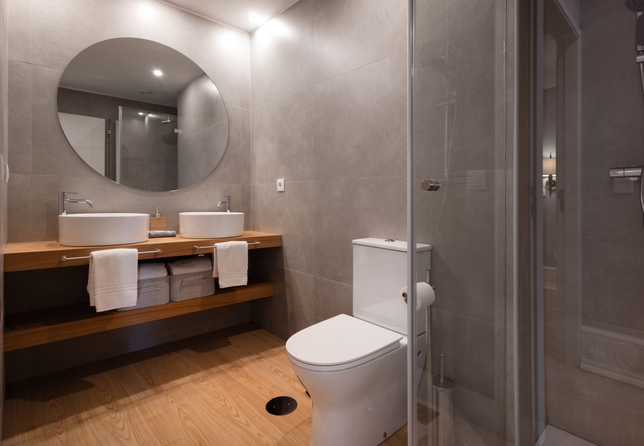 Studio in Porto - RA - Flores 3